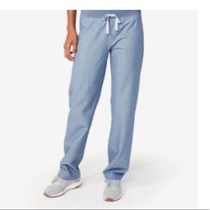 figs scrub pants